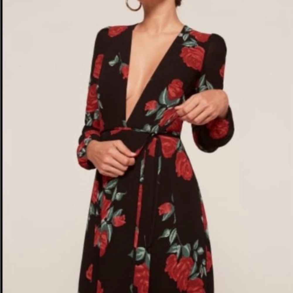 Reformation Black and Red Floral Long Sleeve Dress Size Medium - Picture 4 of 16